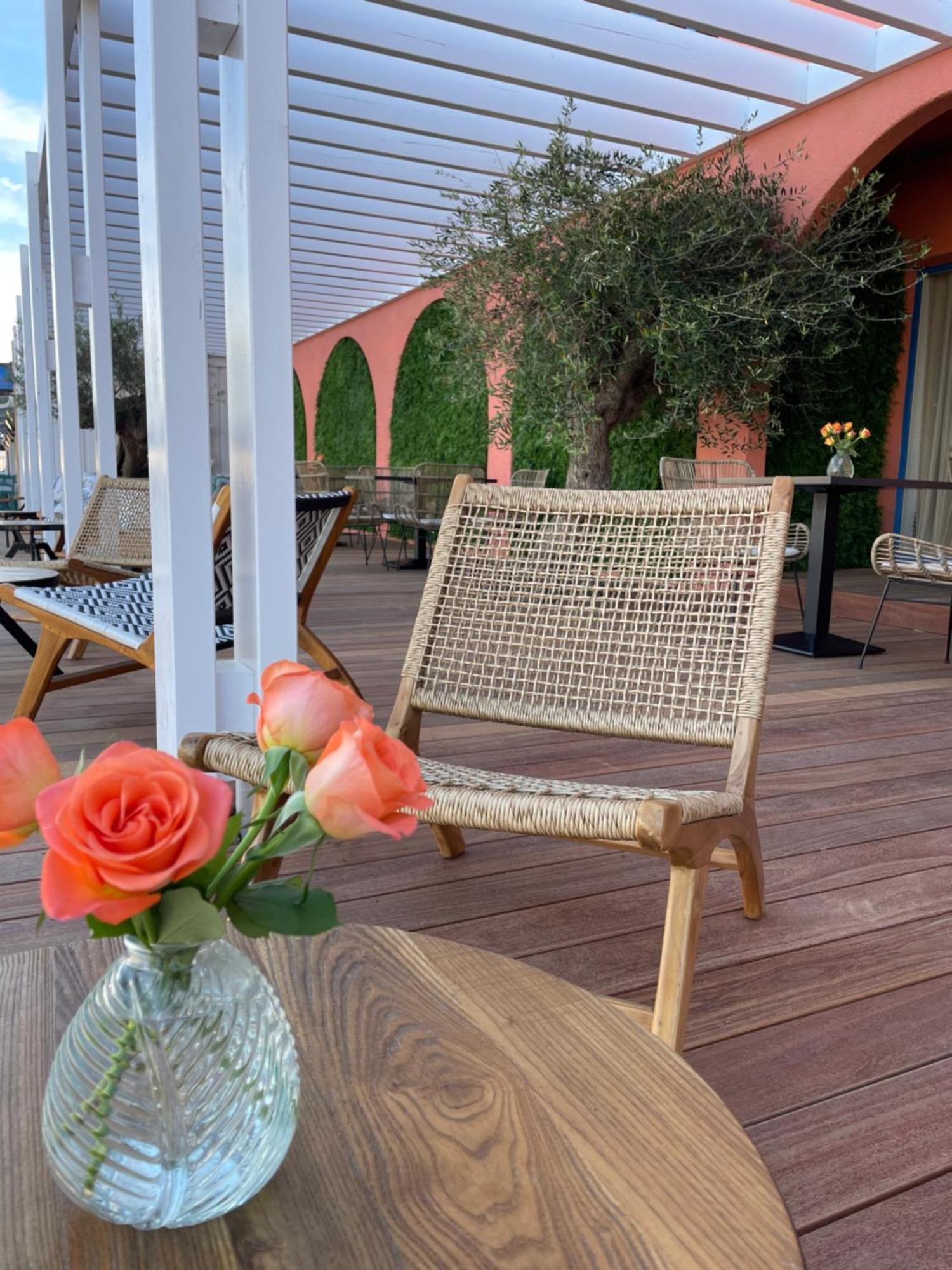 Cit'Hotel Des 2 Golfs Leucate Bagian luar foto