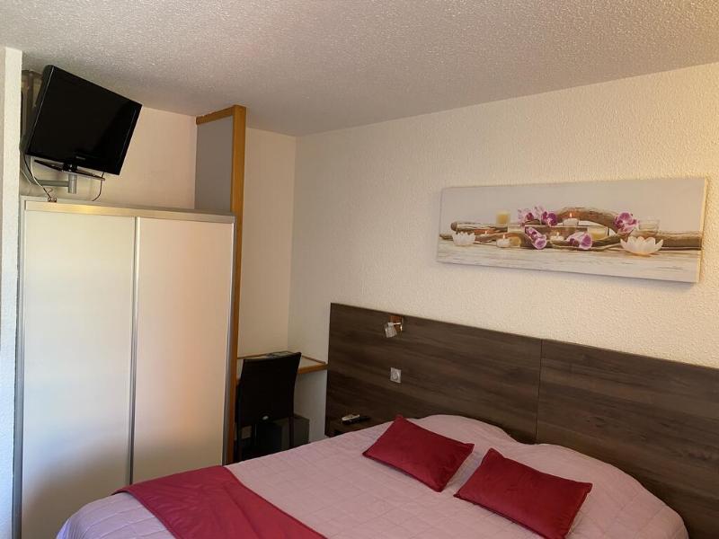 Cit'Hotel Des 2 Golfs Leucate Bagian luar foto